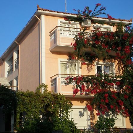 Theodora Studios & Apartments Skala  Extérieur photo