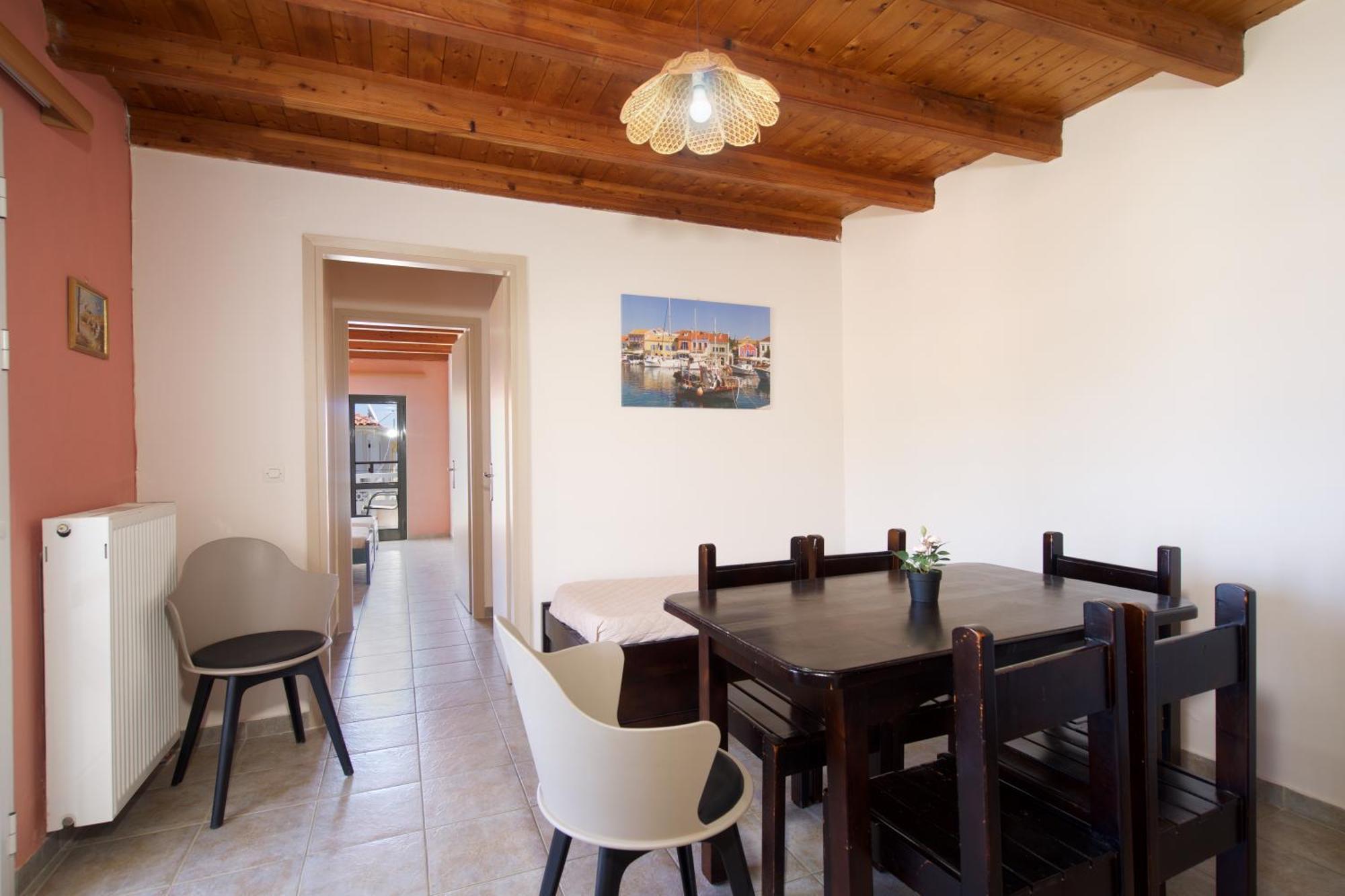 Theodora Studios & Apartments Skala  Extérieur photo