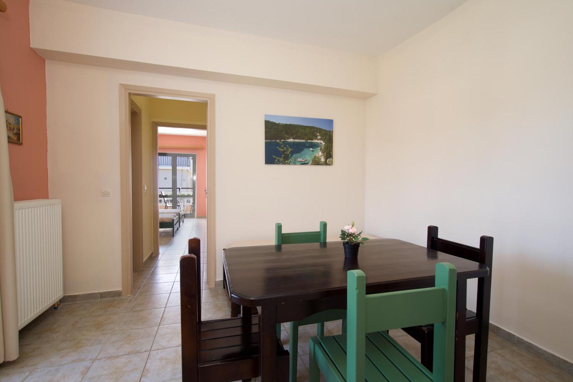 Theodora Studios & Apartments Skala  Extérieur photo