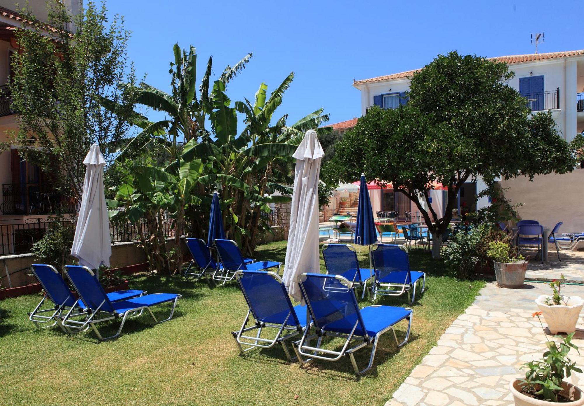 Theodora Studios & Apartments Skala  Extérieur photo